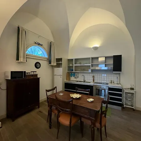 Dimora Falce Di Luna Lecce Exterior photo